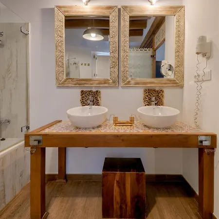 Hotell Boutique Argantonio 2*